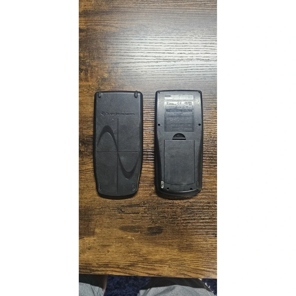 Texas Instruments TI-83 Plus Graphing Calculator With Cover Tested And Working